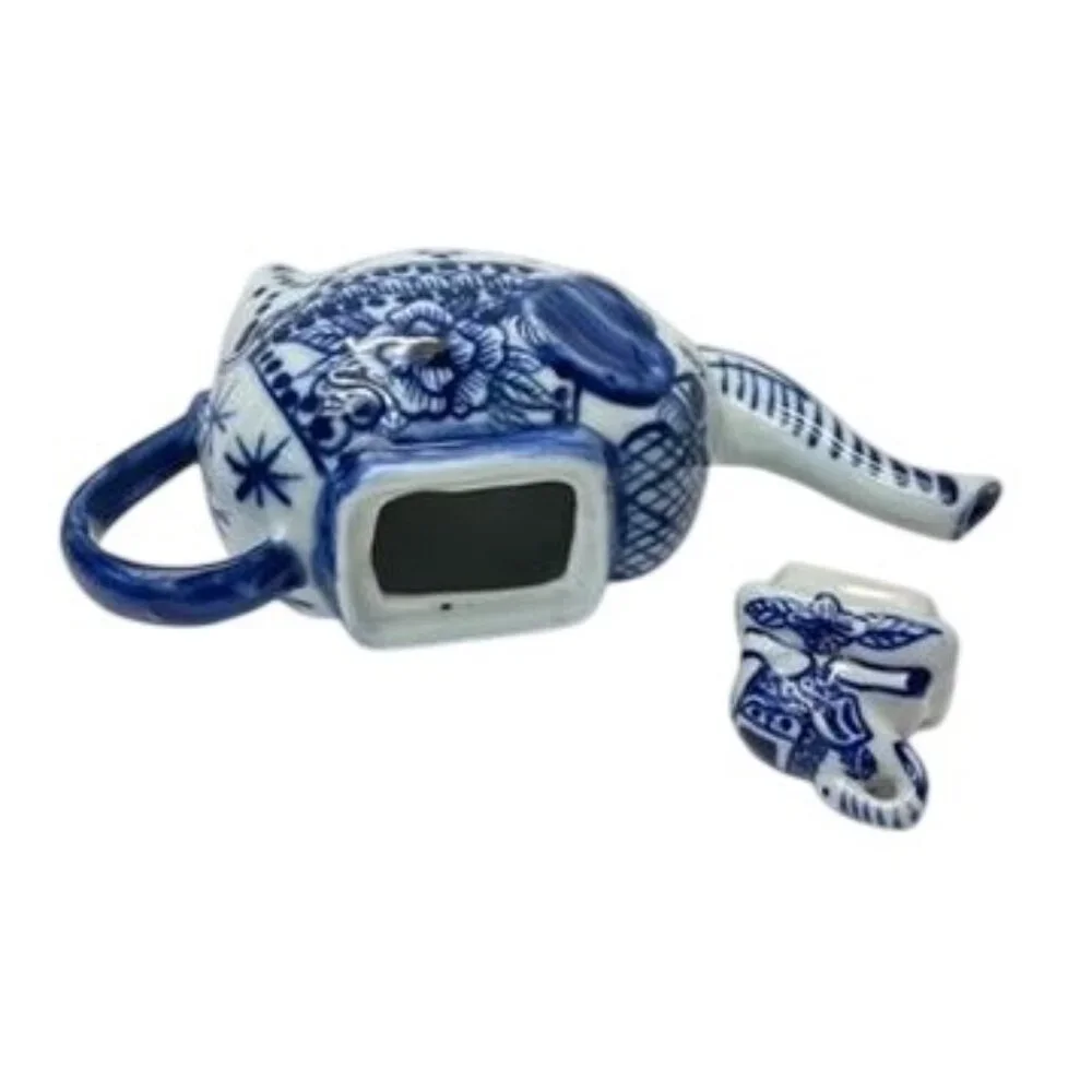 Blue & White Elephant Teapot with Lid | Chinoiserie Style - Picture 7 of 7